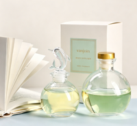 Diffuseur d'arômes sans flamme en verre luxueux, offrant une fragrance longue durée, emballage en verre ambré, bouteille d'aromathérapie