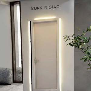 Portes en panneaux de bois massif écologiques conformes à la norme CARB P2, résistantes à l'eau, pour une utilisation intérieure, design moderne pour salon, appartement, hôtel - Product Image 1