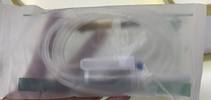 ชุดให้สารอาหารทางสัตวแพทย์แบบใช้แล้วทิ้งพร้อมเข็มสำหรับหนังศีรษะหลอดเลือดดำแหล่งจ่ายไฟแบบแมนนวลสำหรับสัตว์เลี้ยงพื้นฐานเครื่องมือผ่าตัด - Product Image 4