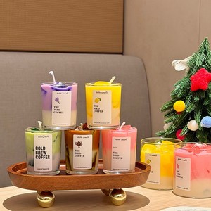 Vela Aromática con Aroma a Café Helado, Diseño de Frutas Coloridas de Doble Capa, Accesorio para Fotografía, Regalo Festivo, Duración de 4-12 Horas - Product Image 4