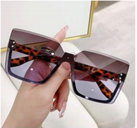 Lunettes de soleil à monture complète Model150 Lunettes optiques en métal UV400 avec monture en écaille de tortue noire à la mode