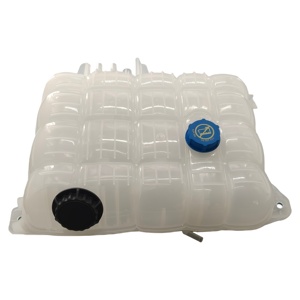Pièces de système de refroidissement de camion de haute qualité, réservoir d'expansion d'eau pour camion 23674076 21883433 22430043 21821826 pour Volvo - Product Image 2