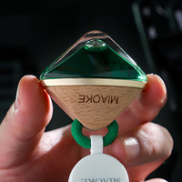 6ml 8ml 10ml bouchon en bois purificateur d'air de voiture élégant suspendu parfum diffuseur bouteille pour voiture rafraîchissement de l'air et aromathérapie