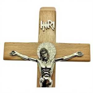 Crucifijo cruz de madera Jesús colgando religioso inspirador INRI - Product Image 6