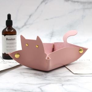Cute Lovely Cat Shaped PU Leather Single Tier <b>Foldable</b> Dice Tray <b>Desk</b> Organizer for Keys Watches Coins Jewelry Table Storage - Product Image 3