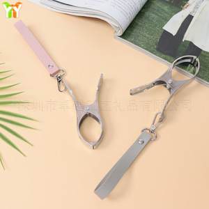 Clips para zapatos de bebé y <span class=keywords><strong>cochecito</strong></span>, clips portátiles para colgar zapatos de ballet, clips personalizados de cuero PU para zapatos - Product Image 5