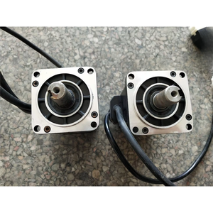 Motor de Acero 60EMA-006AP22 220V 200W para Máquinas y Equipos Industriales 60EMA-006AP22 Motor AC ELESY Fabricado en Industrial Equ - Product Image 1