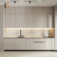 Ensemble d'armoires de cuisine Beige House Project, ton chaud, petite unité de cuisine, armoires de cuisine