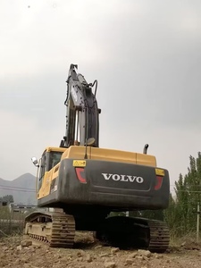 Vente en gros d'excavatrices Volvo EC380 38T d'occasion importées de Suède |   Excavatrice sur chenilles d'occasion de grande capacité à vendre - Product Image 1