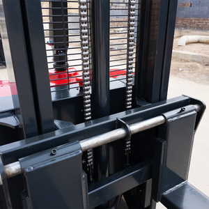 CE認証取得済み 1000kg 1800kg 2000kg 3t 電動スタッカー 折りたたみ式構造 簡単に保管・輸送できる電動スタッカー - Product Image 5