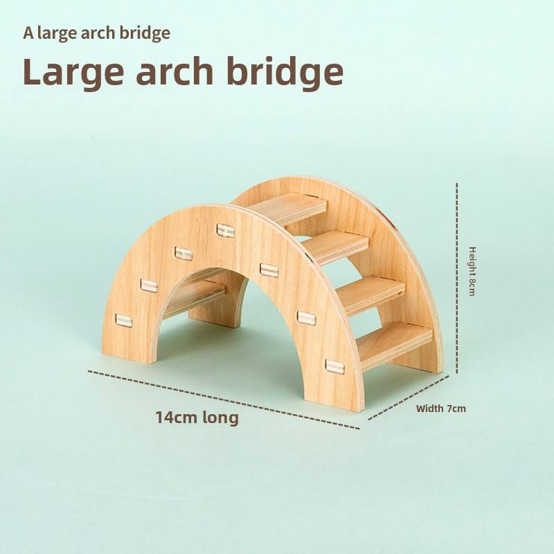 Grand pont en arc en bois massif