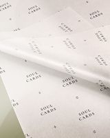 Vente en gros de papier de soie de haute qualité logo imprimé papier de soie d'emballage cadeau papier personnalisé pour l'emballage 17gsm vêtements papier de soie