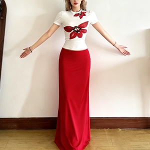 New Women's Solid-Color Slim-Fit Crew Neck Short Sleeve Fashionable High-Waisted Skirt Casual 2-Piece <b>Set</b> Fashion - Product Image 2