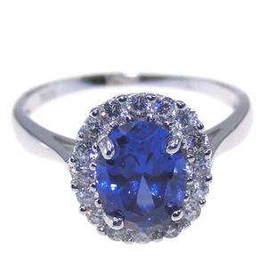 Anillo de Tanzanita Ovalada de Alta Calidad con Baño de Rodio, Gran Venta - Product Image 1