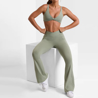 Ensemble de vêtements de sport pour femmes, soutien-gorge de sport à devant torsadé, pantalon évasé à taille croisée en V, vêtements de yoga et de fitness, coupe ajustée, exercice en plein air, ensemble de 2 pièces, vêtements de sport actifs