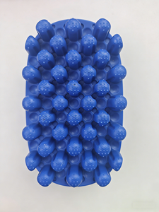 Brosse à <span class=keywords><strong>cheveux</strong></span> en silicone durable et lavable, peigne noir pour barbiers, usage quotidien, vente en gros, couleur personnalisée, brosse portable pour <span class=keywords><strong>cheveux</strong></span> bouclés et tressés avec OEM - Product Image 6