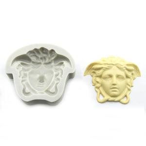DM322 3D <span class=keywords><strong>Snaker</strong></span> Medusa busto scultura greca torta fondente cioccolato stampo da forno cera sapone candela fare stampo in silicone - Product Image 2