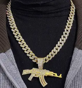 Vente chaude chaîne pendentif rodéo diamant en forme de pistolet pour hommes pendentif hip hop rap