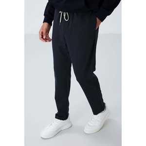 กางเกงวอร์มผู้ชายทรงมาตรฐานผ้าฝ้าย 100% เฟรนช์เทอร์รี่ ระบายอากาศได้ดี รุ่น 82155 สีคราม - Product Image 2