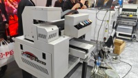 Impresora de Inyección de Tinta Digital Eco Solvente de Cama Plana de Alta Calidad 1.6m/1.9m/1.8m para Cabezal de Impresión Xp600/I3200
