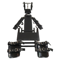 Chaise multifonctionnelle BDSM, mobilier et outil auxiliaire, avec menottes de retenue et barre d'écartement des jambes, chaise de bondage