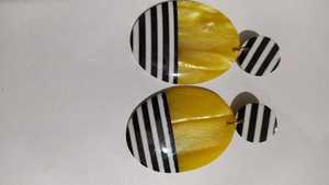 Pendientes de resina hechos a mano de alta calidad para mujer con pendiente de joyería de moda duradero ligero para venta de exportación - Product Image 6