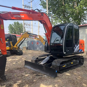 HITACHI ZX70 ZX55 ZX60 pelleteuses de petite taille 7 tonnes 5 tonnes 6 tonnes pelleteuses d'occasion pelleteuses sur chenilles à vendre - Product Image 1