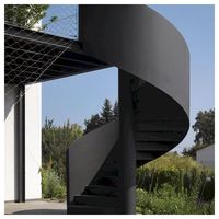 Escalier en colimaçon minimaliste pour espace commercial, fabrication exquise, vendeur fiable