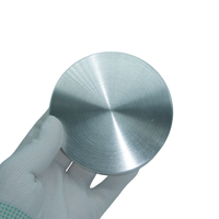 Bouchons à vis en aluminium cosmétique argenté brossé 89/400 pour bouteilles et pots de crème en plastique, ouverture facile, non rechargeables, logo personnalisé disponible