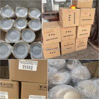 Assiette de présentation ronde en plastique transparent avec bord doré de 13 pouces pour décoration d'événements, prix d'usine