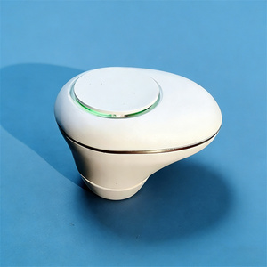 เครื่องวิเคราะห์หนังศีรษะและเส้นผม Ai Pixel Three Spectrum Light รองรับหลายระบบปฏิบัติการ อุปกรณ์วิเคราะห์ผิวสำหรับมืออาชีพด้านความงาม - Product Image 2