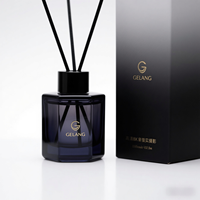 Bouteille de diffuseur de haute qualité 150ML 200ML bouteille de diffuseur en verre carré rond diffuseur noir avec bâton de roseau