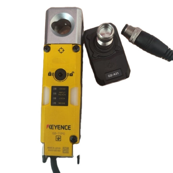 Big Brand Keyence GS-71PC PNP M12 Magnetic Safety Switches - 24V