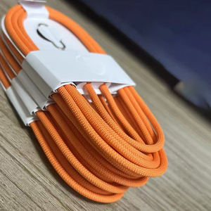 Cable USB Tipo C Trenzado de Nailon Naranja de 3 Pies y 60 W con Carga Rápida PD para iPhone y Computadora, Conductor de Cobre Puro - Product Image 3
