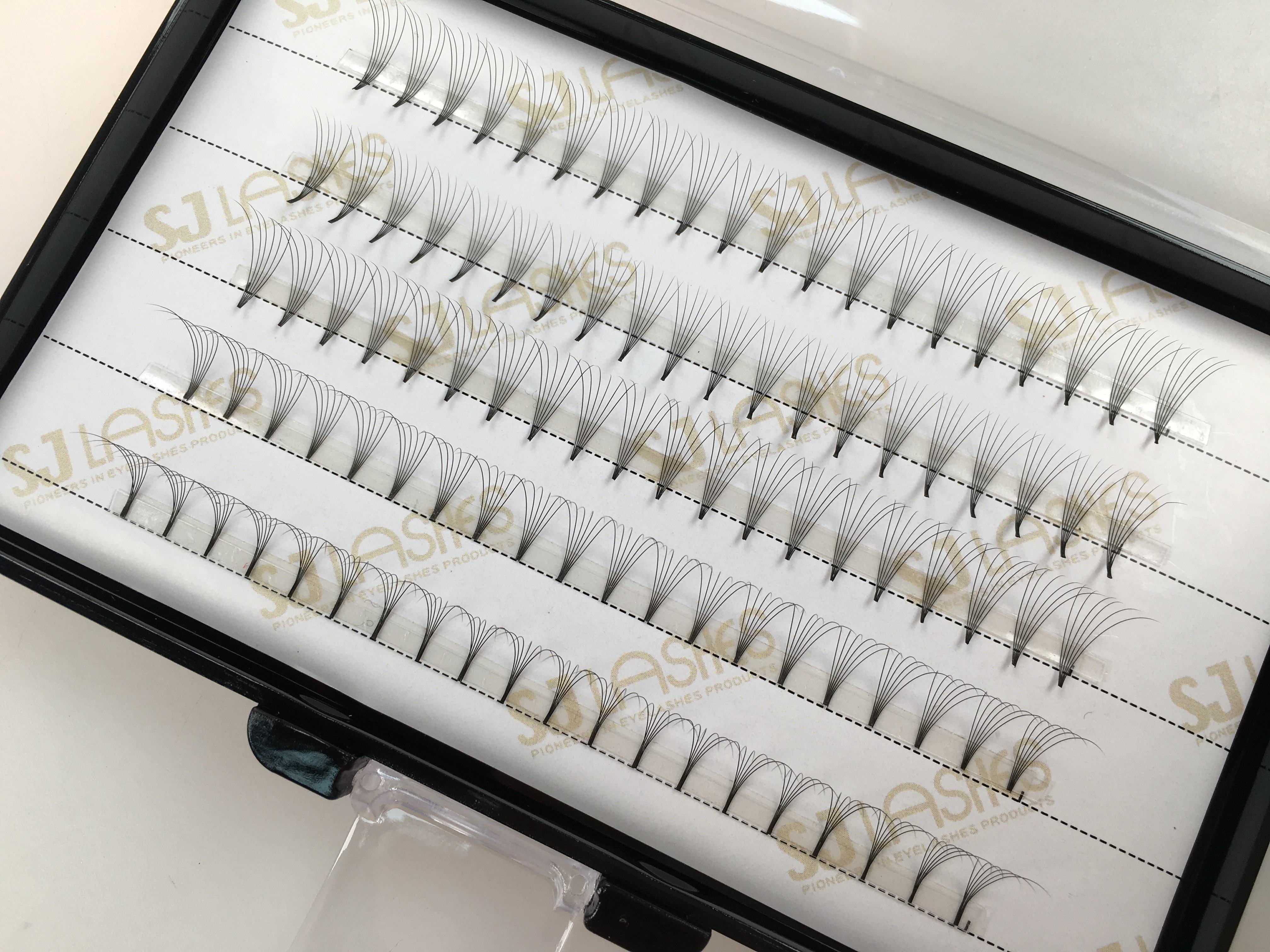 Pestañas de ventilador 6D