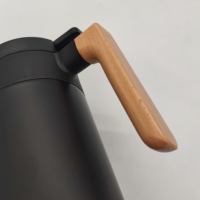 1.8L sans BPA 316 tasses en acier inoxydable à double paroi gobelet tasses en vrac chauffe-tasse en métal avec poignée en bois