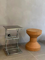 Tabouret en liège décoratif IDao, design créatif, minimaliste, moderne, avec cadre en bois léger