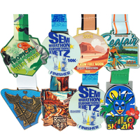 Médaille de sport en alliage de zinc doré en gros avec trophée Fiesta de la meilleure qualité médaille de marathon en métal 3d personnalisée vierge