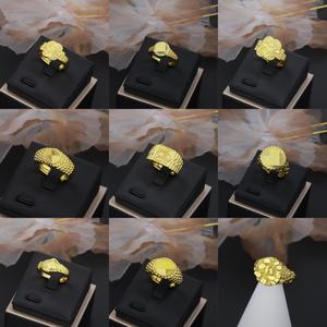 Jxx Joyería Personalizada, Anillos de Boda Chapados en Oro de 14K/24K, Estilo Clásico, Anillo para Hombre y Mujer Hecho de Latón - Product Image 1