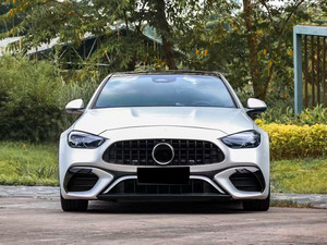 Pour Mercedes-Benz Classe C <span class=keywords><strong>W206</strong></span>, mise à niveau avec kit carrosserie C63 1:1 - Product Image 6