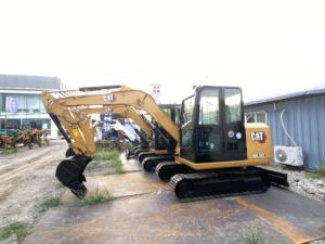 Nueva Excavadora CAT 305.5E y 305.5E2 en Existencia con Cuchilla de Goma, Excavadora Cat de Pequeña Capacidad en Venta - Product Image 1