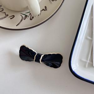 Pinza de Pelo con Lazo Simple, Pinza de Pelo de Plástico Ondulada a la Moda para Mujer - Product Image 4