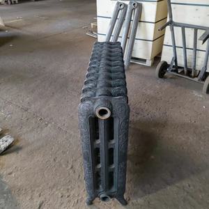 <span class=keywords><strong>Radiateur</strong></span> rectangulaire en fonte de designer, 3 colonnes, rétro, économie d'énergie, noir avec design graphique - Product Image 1