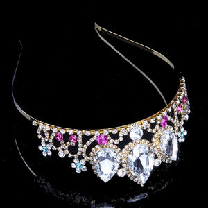 Corona <span class=keywords><strong>de</strong></span> <span class=keywords><strong>Novia</strong></span> con Pedrería Estilo Europeo, Accesorio para Vestido <span class=keywords><strong>de</strong></span> <span class=keywords><strong>Novia</strong></span>, Corona para Madre e Hija - Product Image 3