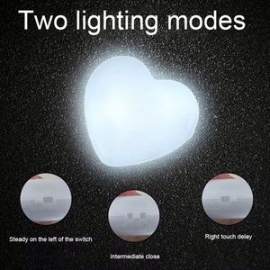 Lampe de sac à main LED en forme de cœur pour femme, activée par mouvement automatique, avec porte-clés breloque, produit intelligent pour la maison - Product Image 3