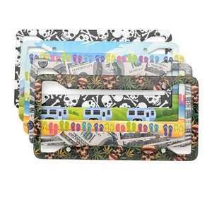 Cadre de plaque d'immatriculation personnalisé en alliage d'aluminium avec motifs de crâne, d'argent et de RV Flip Flop - Product Image 1