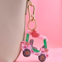 Groothandel Cartoon Acryl Sleutelhanger Bedel Fruit Bloem Golfkar Design Tas Charm Mode Metalen Karabijnhaak Sleutelring