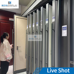 Exhibidor <span class=keywords><strong>de</strong></span> Puerta Extraíble a Medida para Sala <span class=keywords><strong>de</strong></span> Exposiciones con Brazos Ajustables y Rieles Resistentes para Puertas Interiores <span class=keywords><strong>de</strong></span> Comercios - Product Image 6