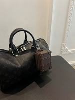 2025 nouveau concepteur mignon Mini breloque en cuir véritable valise de luxe porte-clés sac breloque pour la décoration de sac