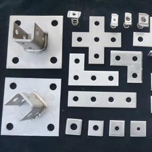 נירוסטה מגולוון פרופיל אלומיניום ערוץ 3 מ 'עם אביזרי כמו קליפות צינור קליפים - Product Image 1